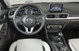 Oto nowa Mazda3 sedan — zdjęcie 2