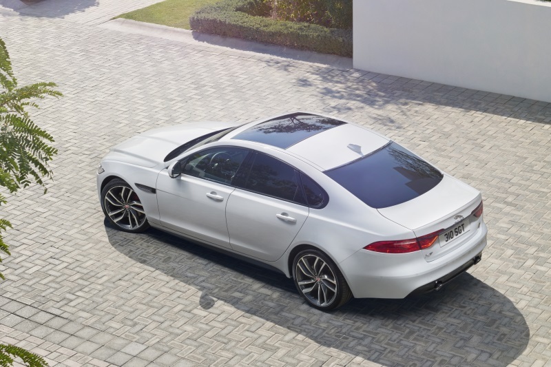 Całkiem nowy Jaguar XF