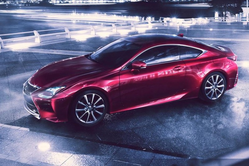 Całkiem nowy Lexus RC