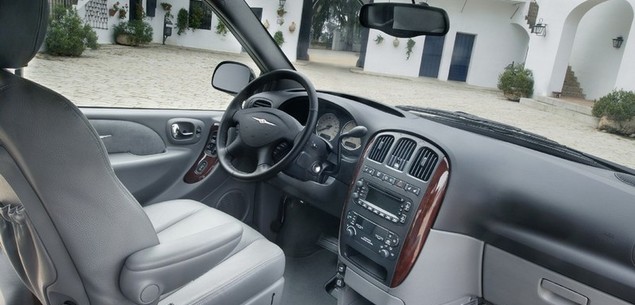 Chrysler Voyager - byle nie z Dieslem!