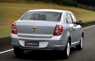 Cobalt. Nowy sedan Chevroleta