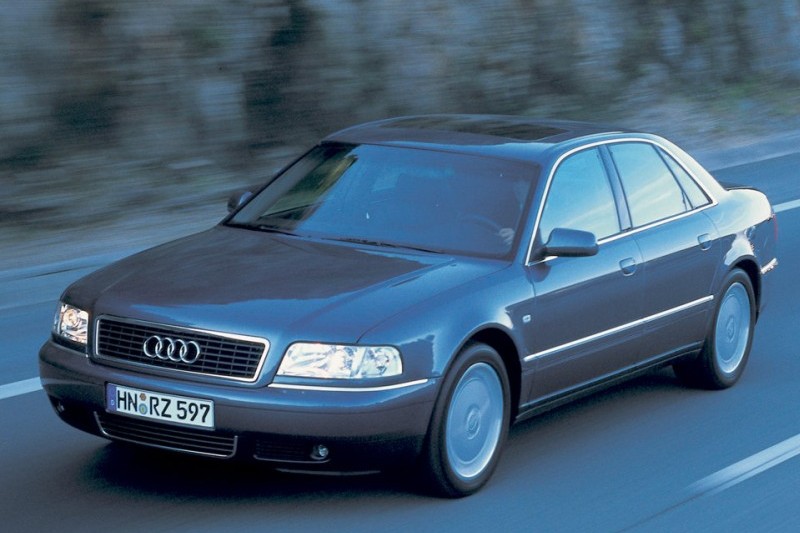 Historia: Dwadzieścia lat Audi A8