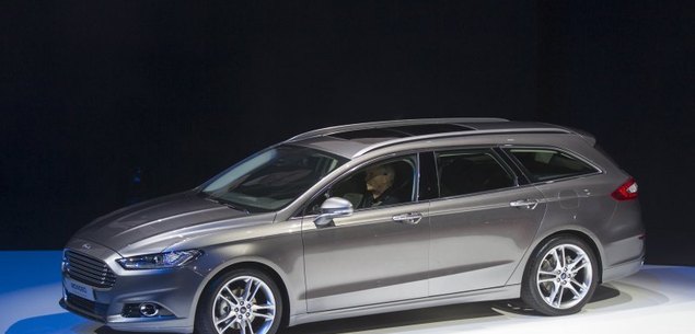 Nowy Ford Mondeo. W sprzedaży dopiero pod koniec 2014 roku