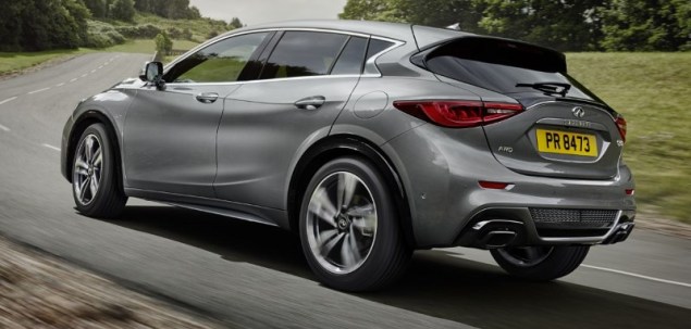 Infiniti Q30