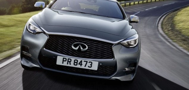 Infiniti Q30