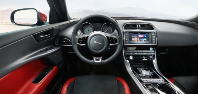 Jaguar XE