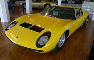 Zwiedzamy muzeum Lamborghini