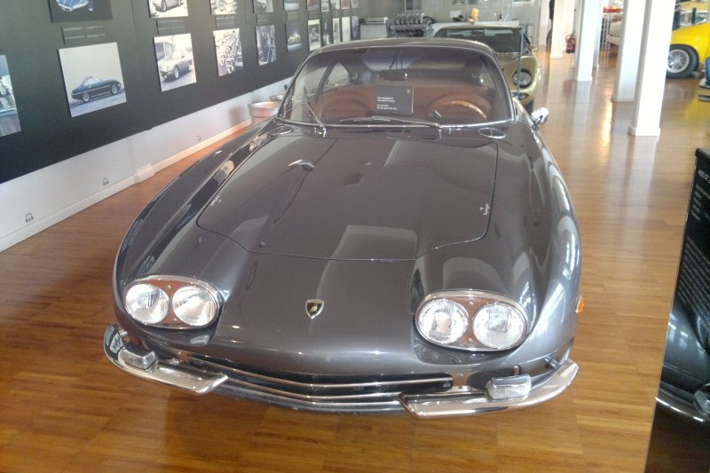 Zwiedzamy muzeum Lamborghini