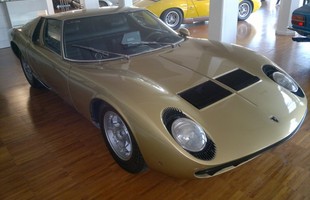 Zwiedzamy muzeum Lamborghini