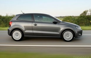 Trzecia pozycja na polskim rynku należy do Volkswagena.