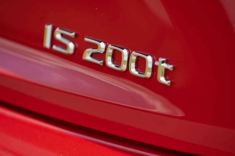 Lexus IS 200t z nowym silnikiem