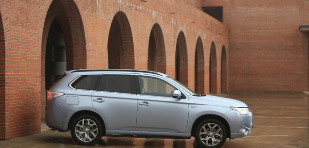 Mitsubishi Outlander PHEV