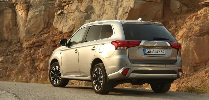 Mitsubishi Outlander PHEV