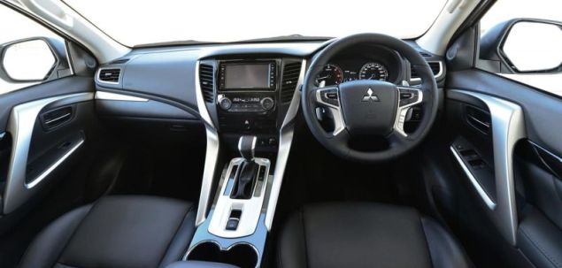 Mitsubishi Pajero Sport