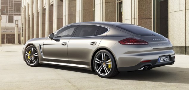 Porsche Panamera Turbo S Executive