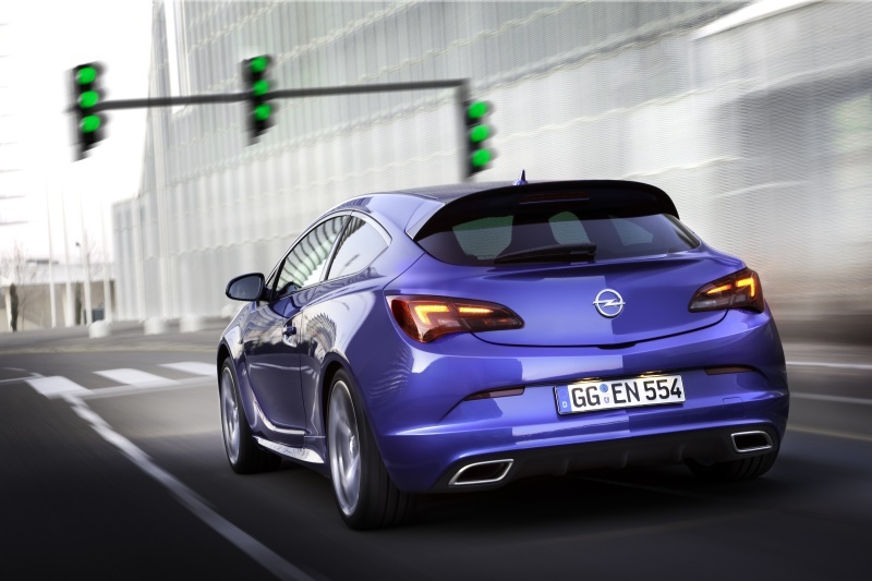 Nowy Opel Astra OPC - super, ale drogo?