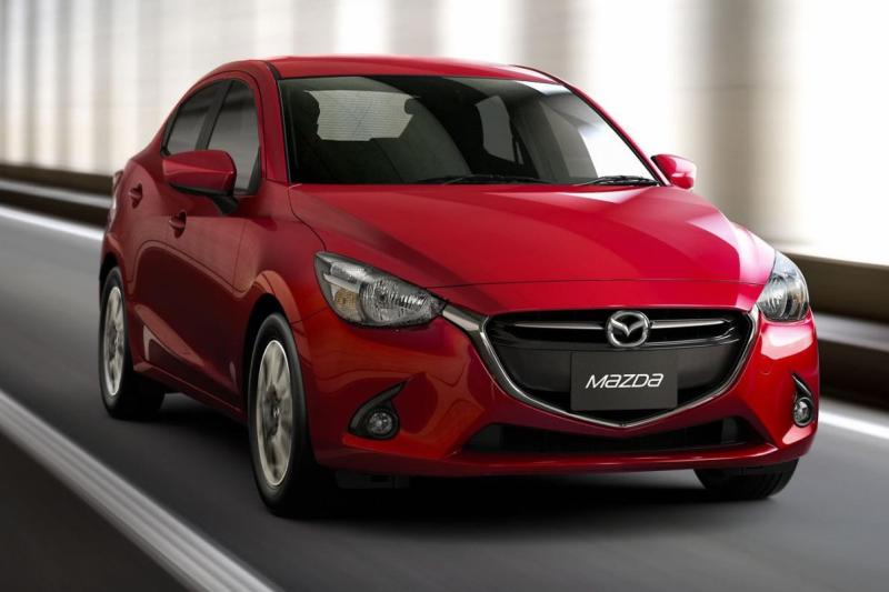 Oficjalnie: Mazda 2 sedan