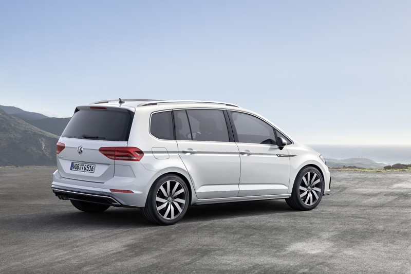 Oficjalnie: nowy Volkswagen Touran