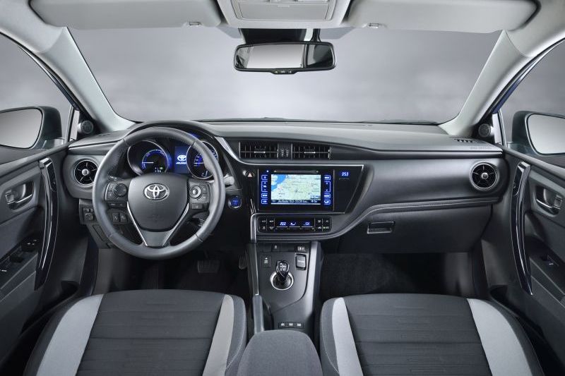 Oficjalnie: Toyota Auris po liftingu