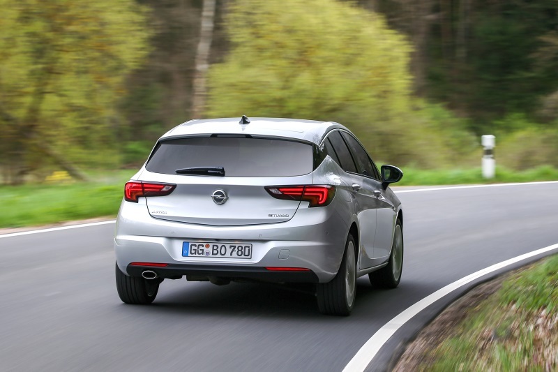 Opel Astra 1.6 BiTurbo CDTI