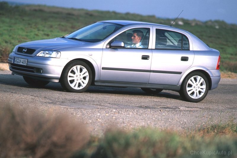 Opel astra 2 двери