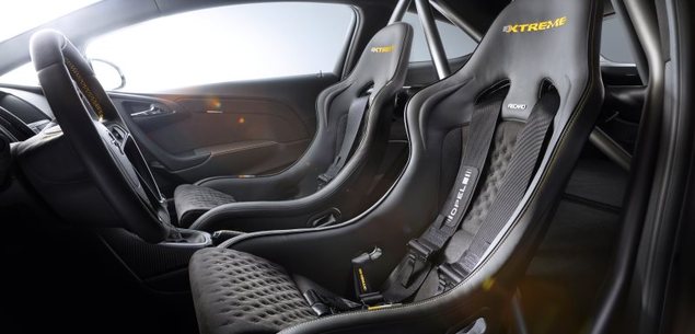 Opel Astra OPC Extreme