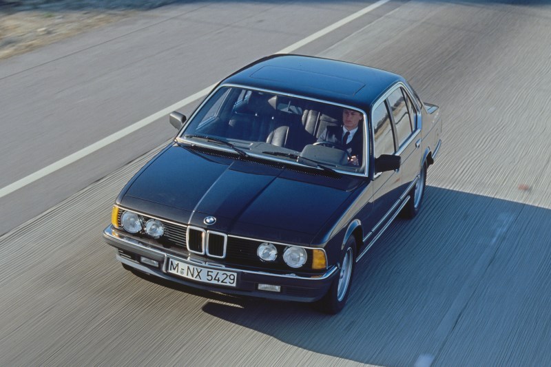 BMW serii 7 generacja E23, lata produkcji 19771986