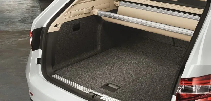 Skoda Superb Combi