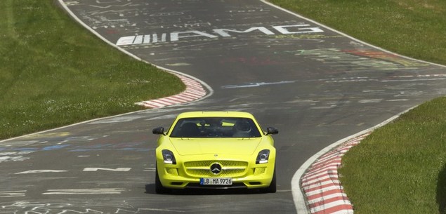 Mercedes-Benz SLS AMG Electric Drive na Nordschleife