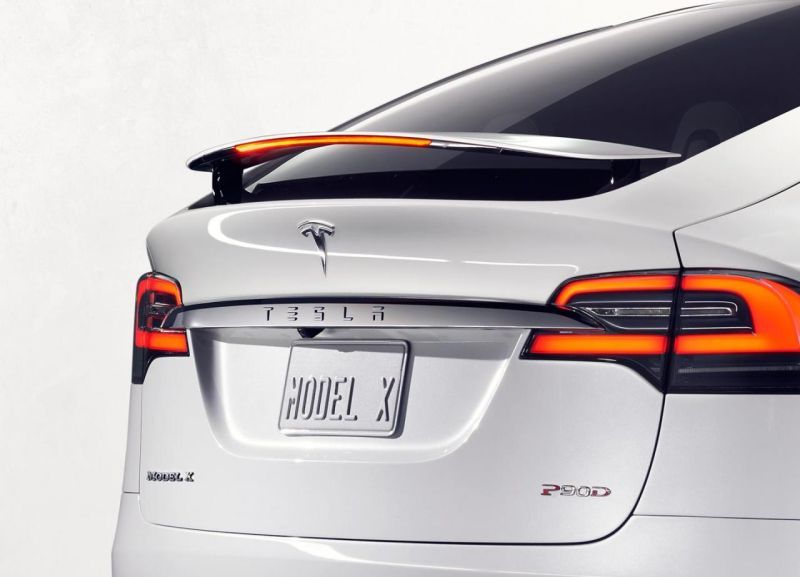 Tesla model X oficjalnie