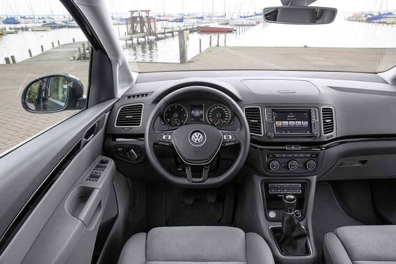 Volkswagen Sharan po liftingu. Ceny