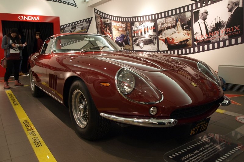 Z wizytą w muzeum Ferrari