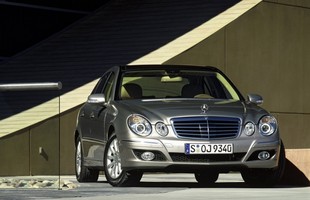 Zaskakujący ranking. Kierowcy tych aut zdradzają najczęściej!