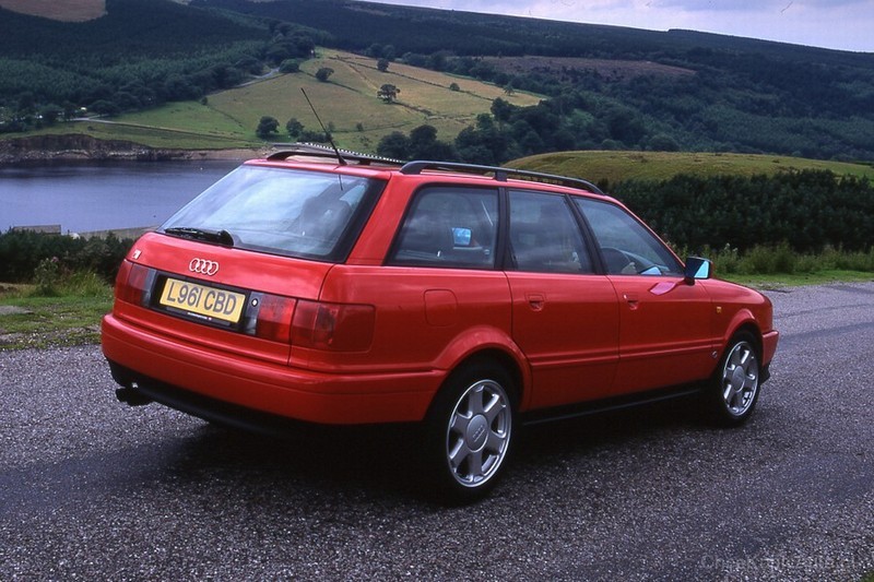 Audi 80 B4 1.6 E 101 KM 1994 Avant skrzynia ręczna napęd