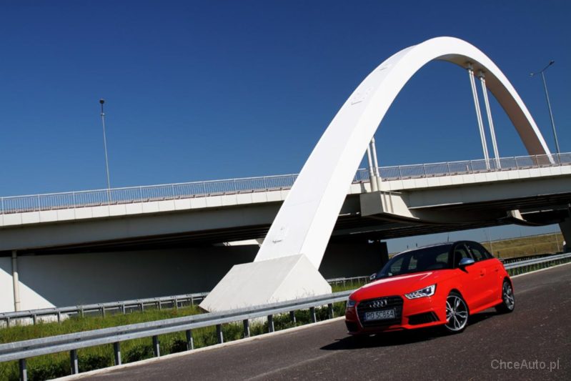 Audi S1 2.0 TFSI 231 KM