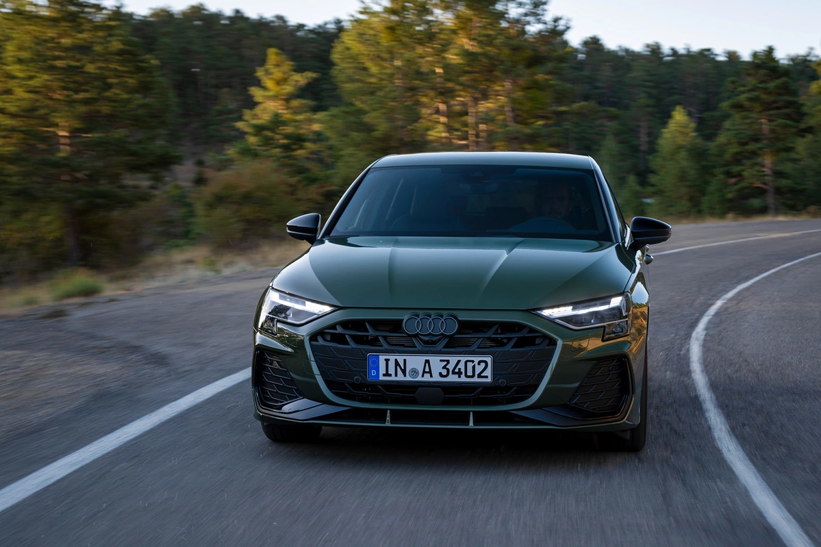 Audi A3 IV FL 40TFSI 204 KM