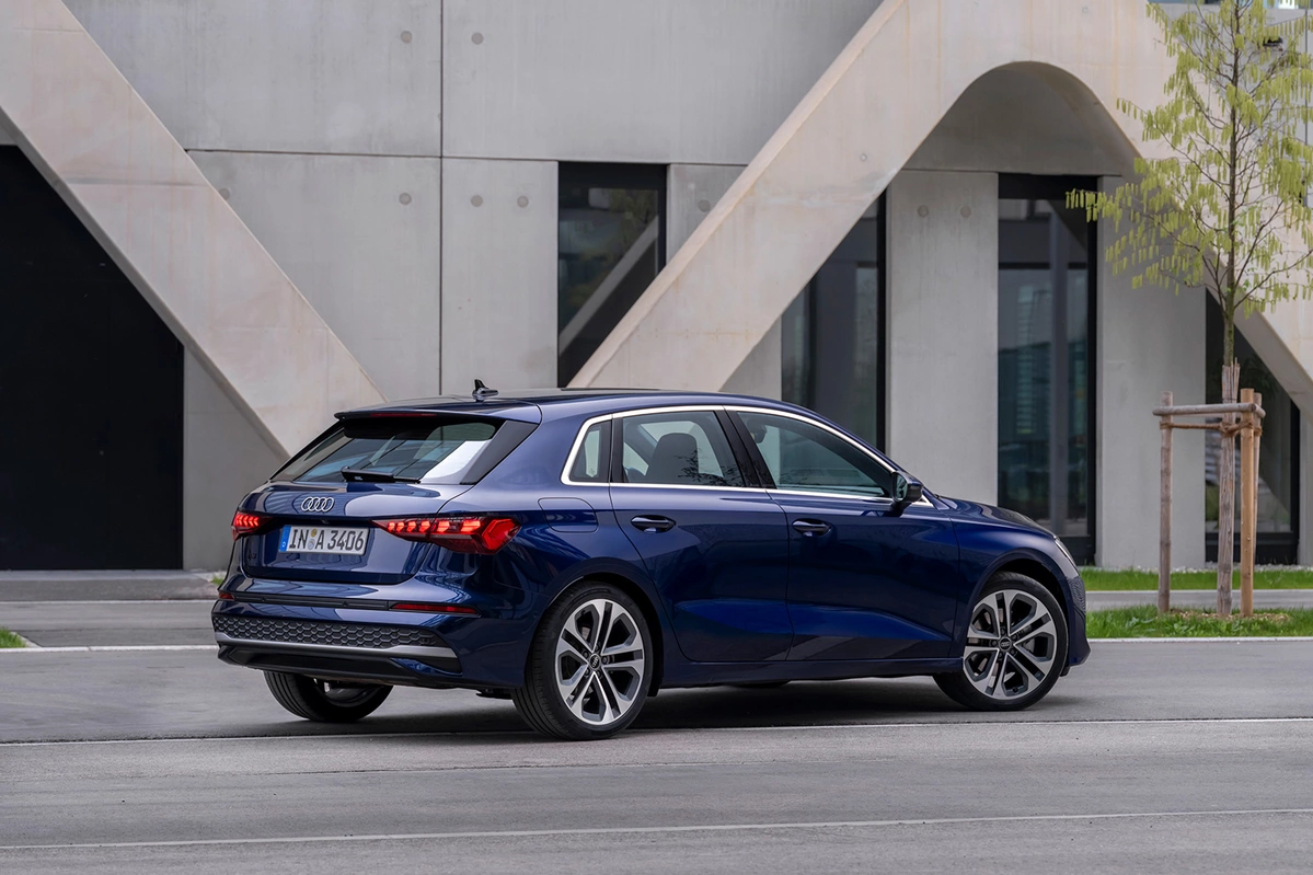 Audi A3 IV FL 40TFSI 204 KM