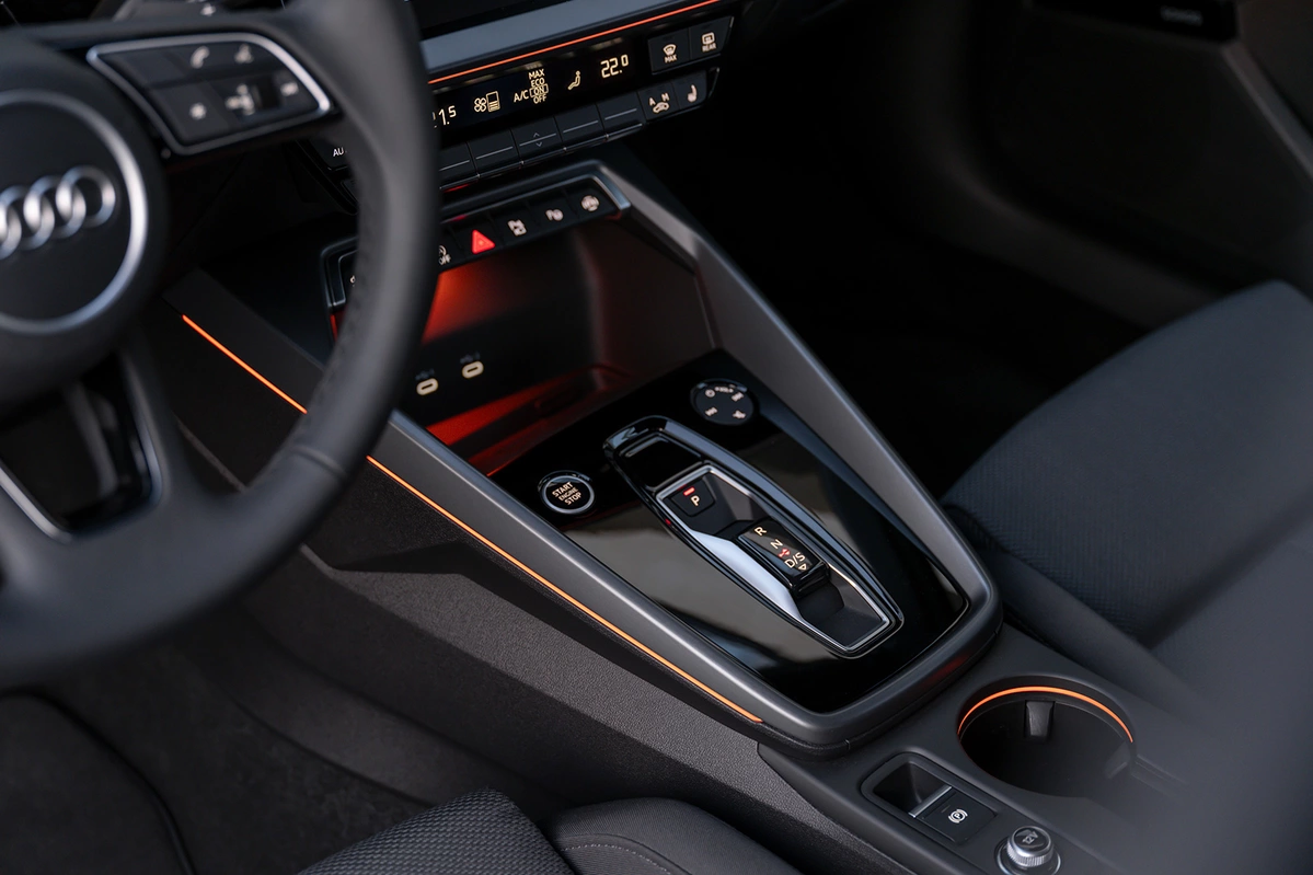 Audi A3 IV FL 40TFSI 204 KM