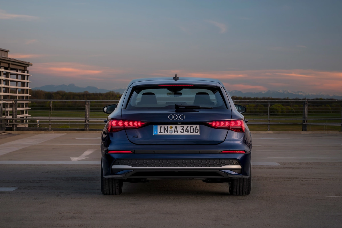 Audi A3 IV FL 40TFSI 204 KM