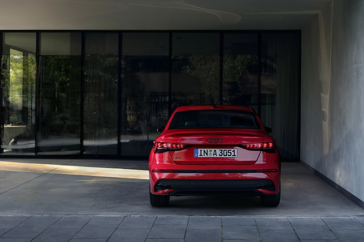 Audi A3 IV FL 40TFSI 204 KM