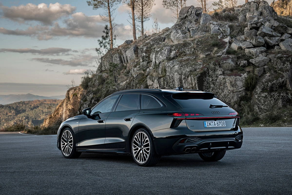 Audi A6 C9 40TFSI 204 KM