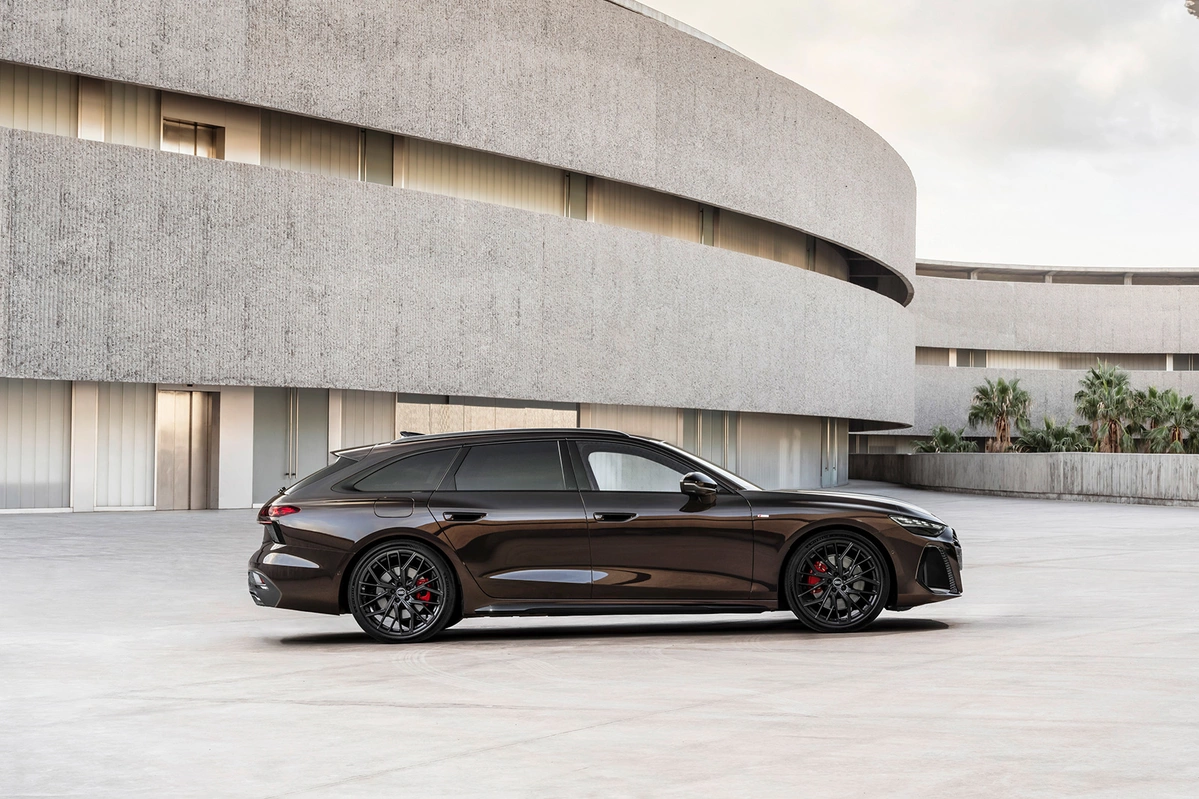 Audi A6 C9 40TFSI 204 KM