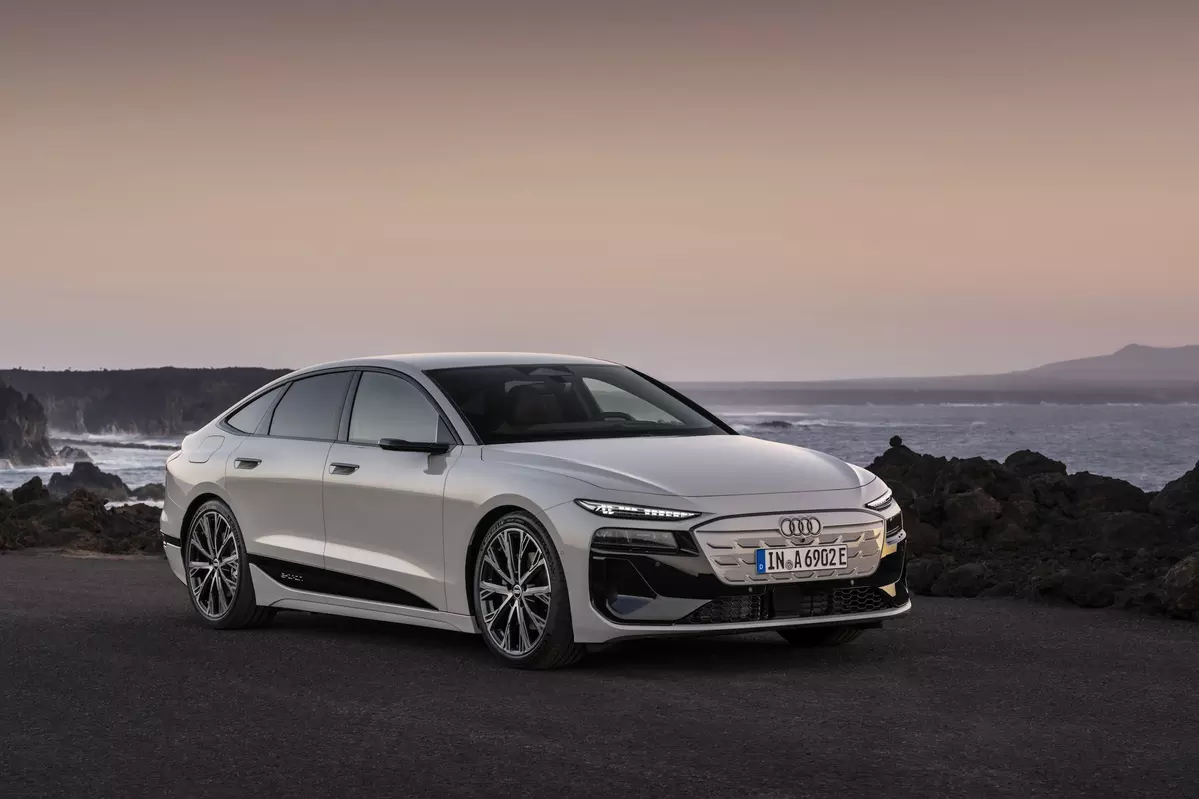 Audi A6 C9 e-tron Performance 367 KM