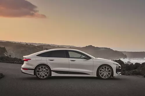 Audi A6 Quattro 428 KM 2026