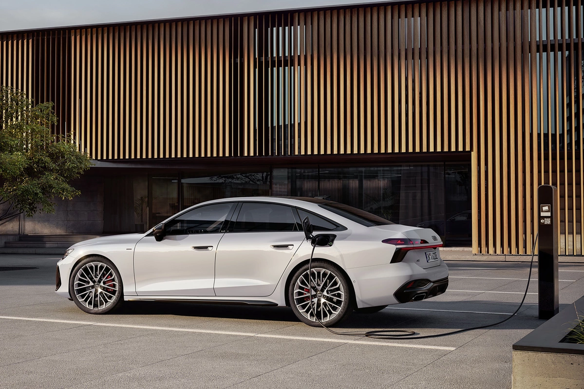 Audi A6 C9 TDI MHEV Plus 204 KM