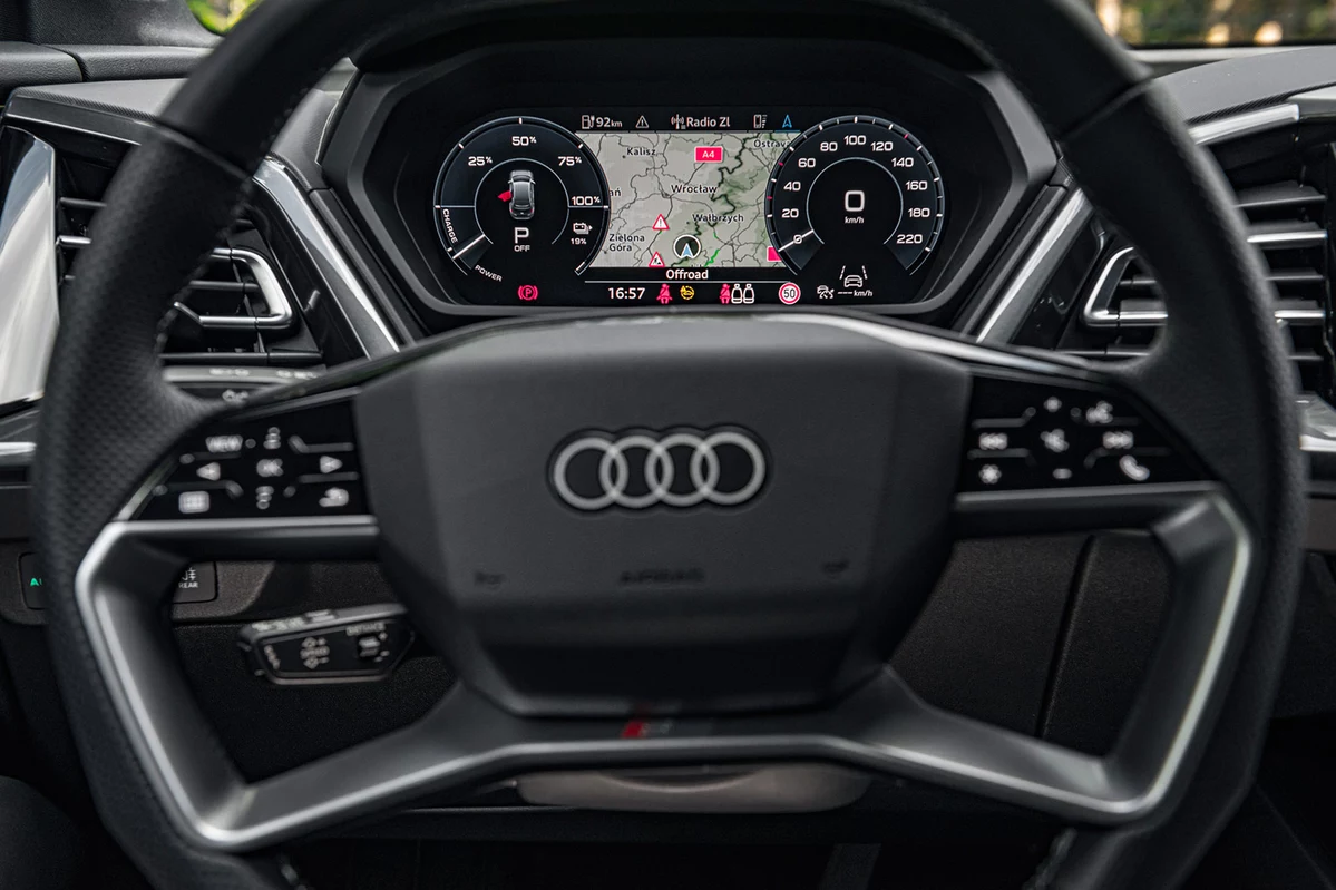 Audi Q4 50 e-tron 299 KM