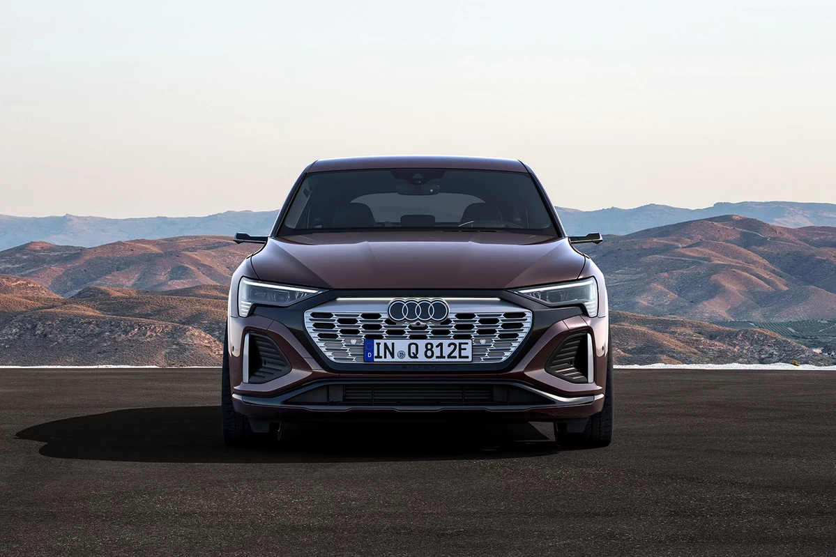 Audi Q8 E-Tron Sportback 50 340 KM