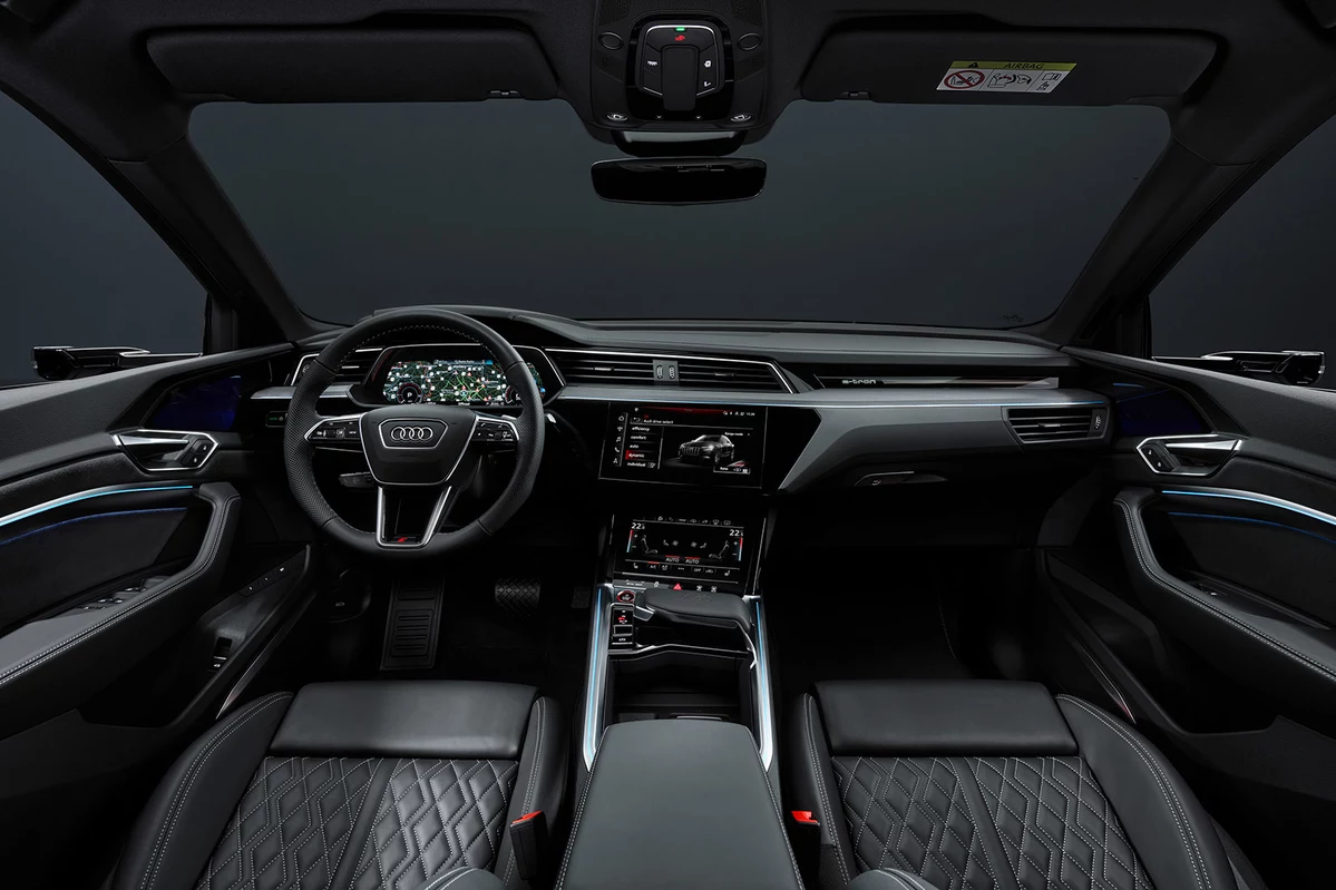 Audi SQ8 S 503 KM