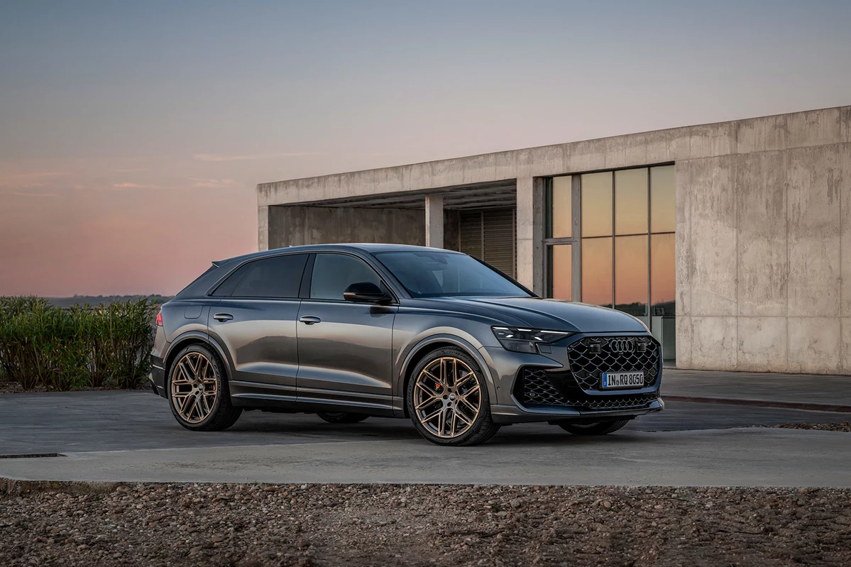 Audi RSQ8 4.0 TFSI 600 KM