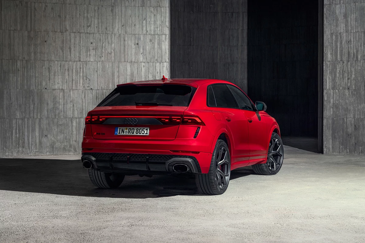 Audi RSQ8 4.0 TFSI 600 KM